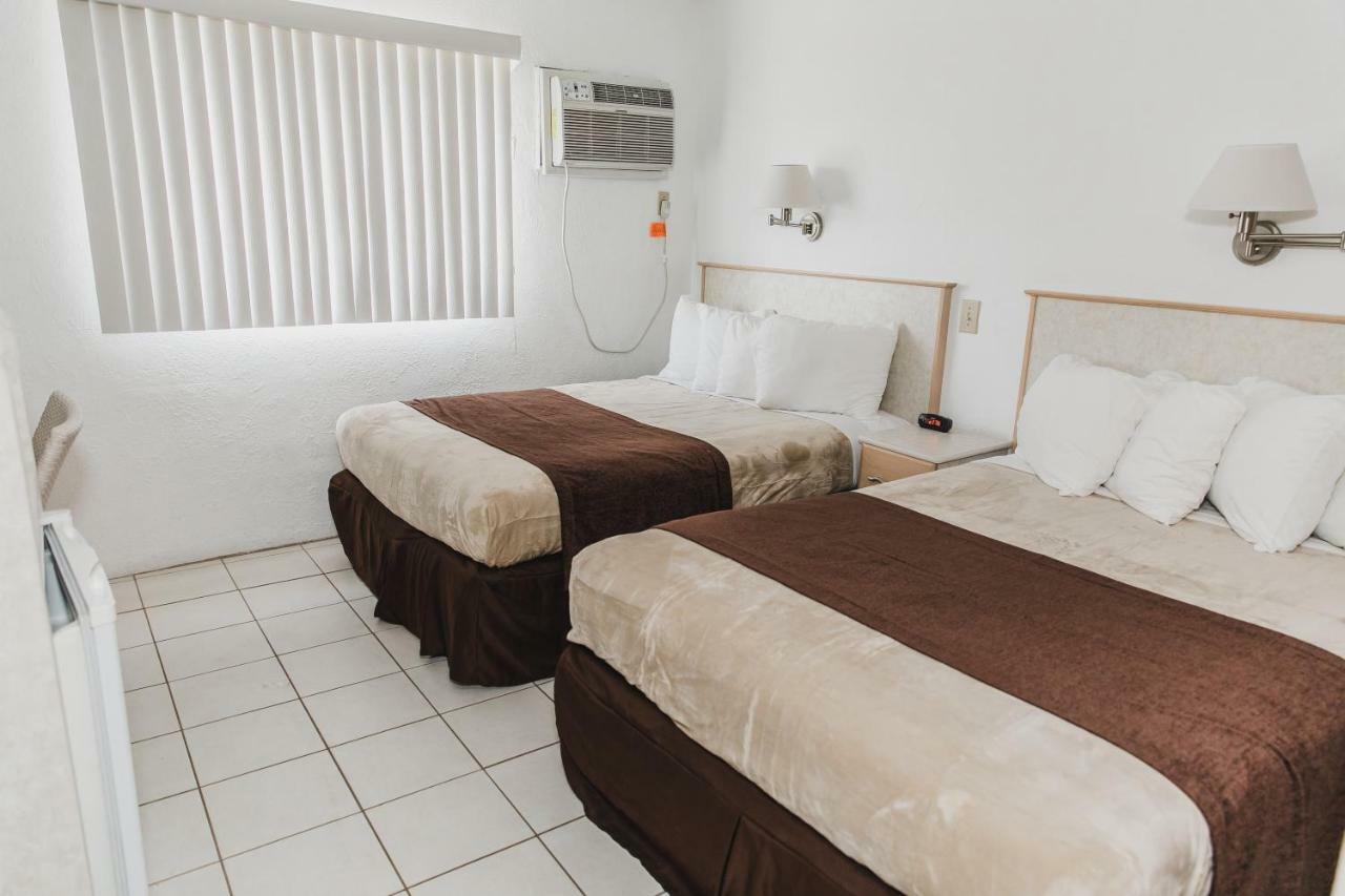 Heart Of Wildwood Boardwalk Motel Bagian luar foto